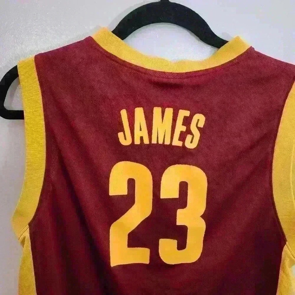 NBA LeBron James Cleveland Cavaliers Jersey Size XL Kids - Picture 7 of 8